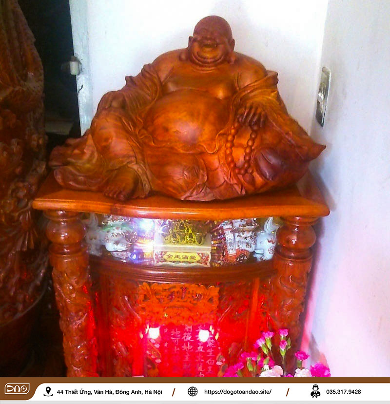 Tượng Phật Di Lặc có kích thước phù hợp với ban thờ